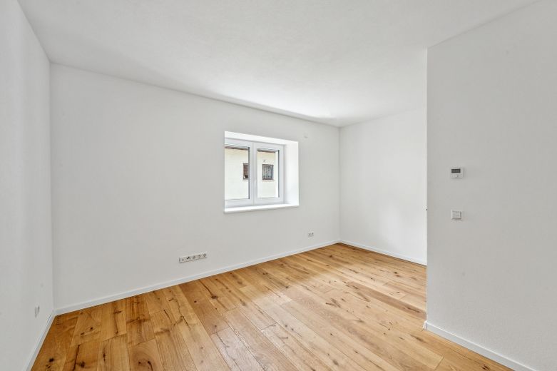 Kinder-/Arbeitszimmer