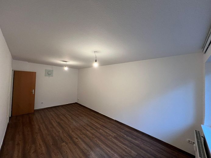 Gewerbe Zimmer 4