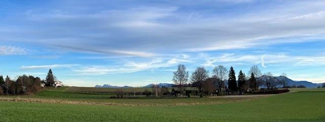 Baugrundstück mit Bergblick in Breitbrunn am Chiemsee – Ausblick Süden