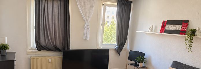 Appartement central de 2,5 pièces avec balcon à Bad Kreuznach – Wohnzimmer