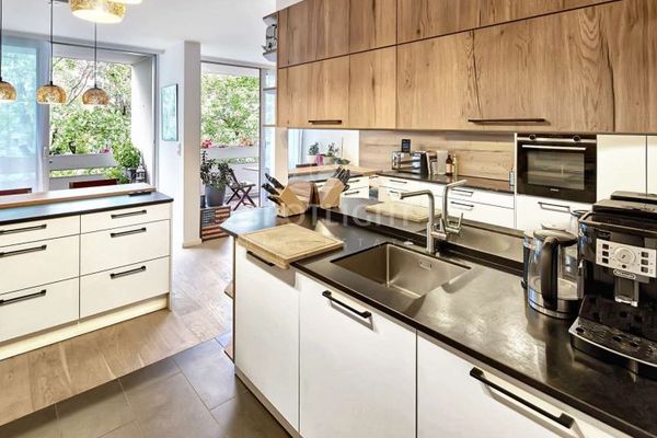 Stilvolle 3-Zimmer-Wohnung am Arabellapark (U4)