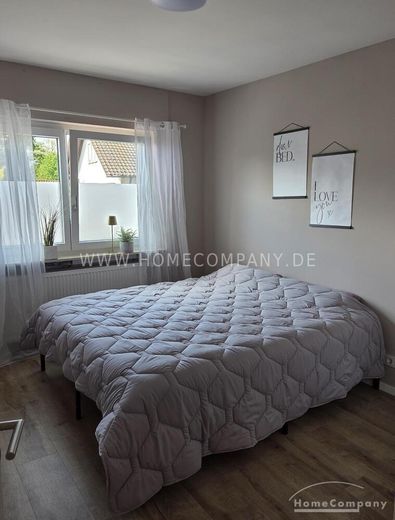Seligenstadt (8072554) Modern möblierte 3-Zimmer-Wohnung mit Wohlfühlterrasse – ab0b1a0118b8713f6d6dd9226fc5a8c2e4565cf7.jpg