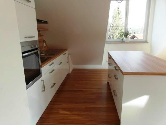 STA - Top san.  ZFH (EFH + autarker 106 m²- DG-Whg.) + sep. Gebäude in 1A-Lage, Weitbl., 3er Gge. – EBK DG