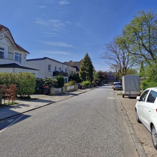 Straßenansicht