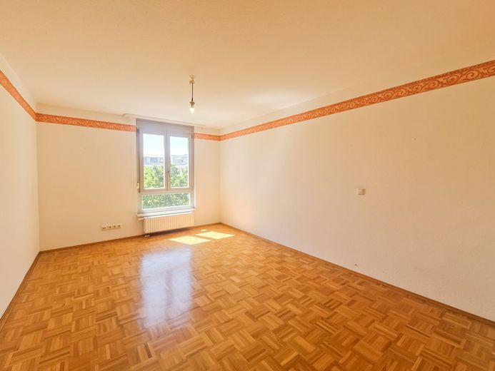 Elegante 3-Zimmer-Wohnung mit Westbalkon in Top-Lage Mainz-Gonsenheim - bezugsfrei! – Büro