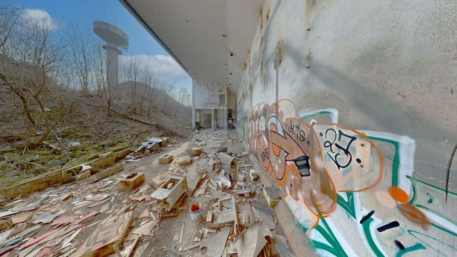 Privisionsfrei 18.000 m² Entwicklungsareal mit Turm und 2 Bunkern nahe Magdeburg – Innenansicht Bunker1
