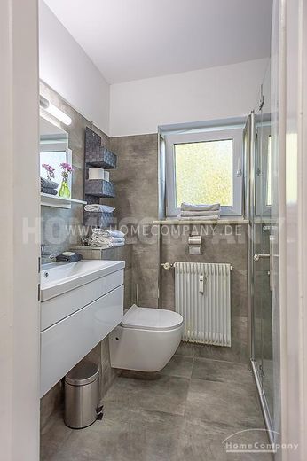 Wunderschöne, modern möblierte 3,5-Zimmer-Wohnung in der Fasanerie. – 4cb93219306f0b7a064f13e5606b99b90c08605e.jpg
