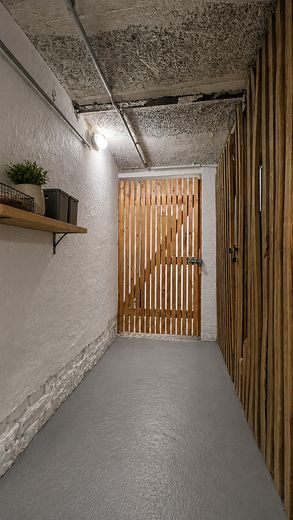 Keyifli 42 m² – merkezi konumda 2 odalı çatı katı dairesi – Einrichtungsbeispiel
