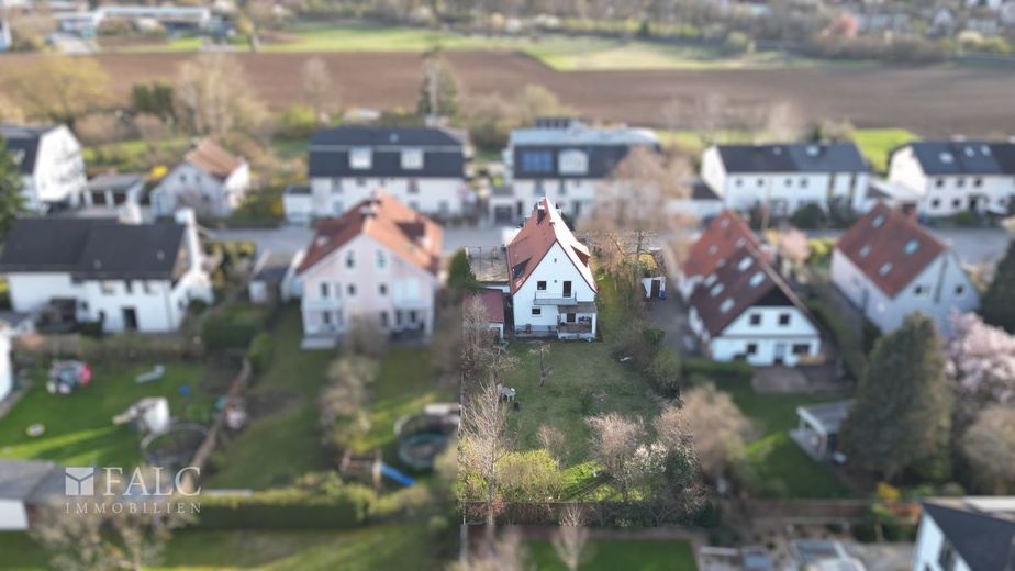 Baugrundstück mit genehmigtem Bauvorbescheid - Planungssicherheit inklusive! – Ansicht Grundstück
