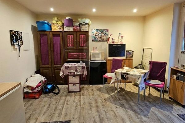 VERHUURDE 1,5-KAMERAPPARTEMENT MET POTENTIEEL