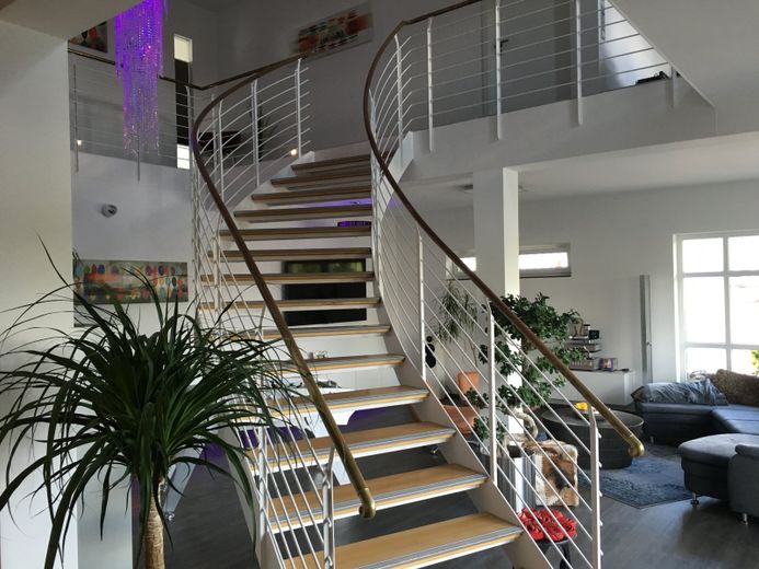 Wildeck-Obersuhl, residential and commercial building – Foto 13