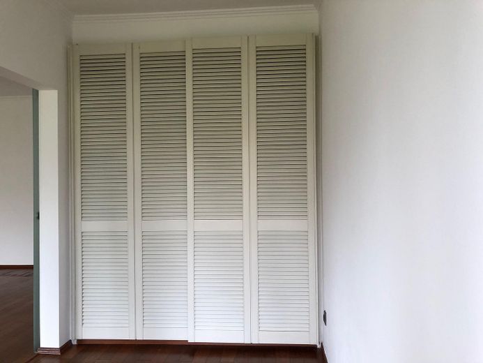Einbauschrank