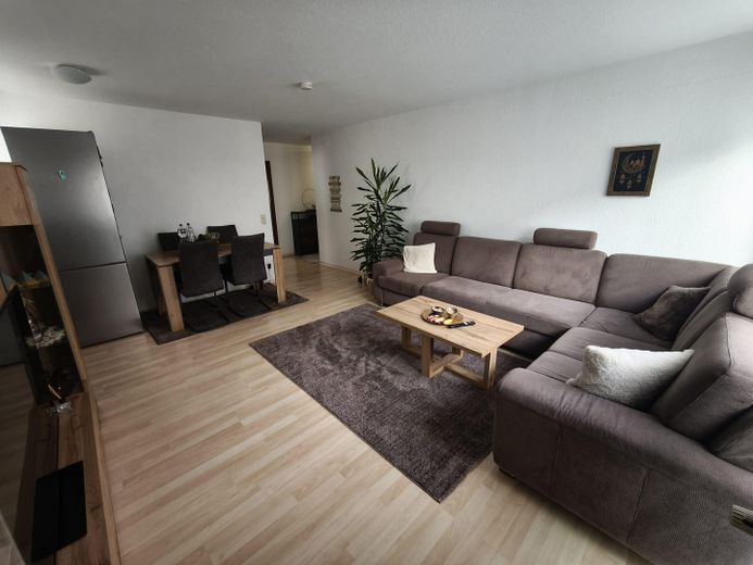 Mieszkanie 3-pokojowe w Stuttgart-Süd – Wohnzimmer/Esszimmer