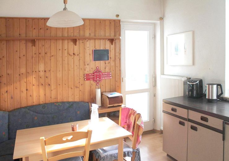 Küche Durchgang Loggia