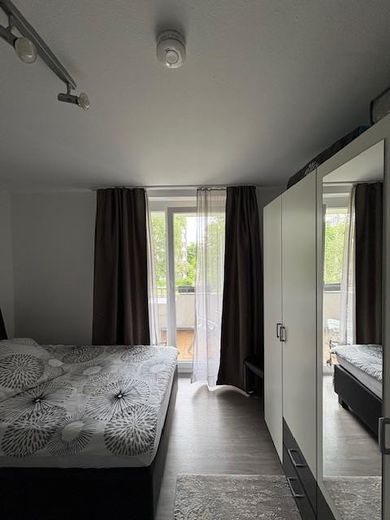 Schlafzimmer 2