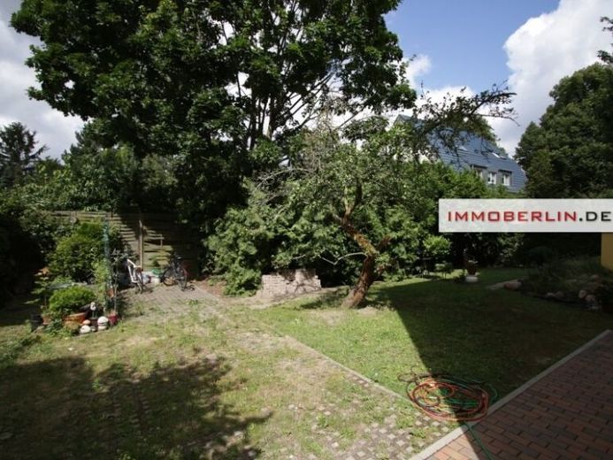 IMMOBERLIN.DE - Adrett & lichtdurchflutet! Schöne Altbauwohnung in harmonischer Lage – Foto 1