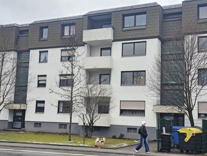 2 Zimmer-Apartment mit TG Stellplatz in Kaiserslautern Unigebiet zu verkaufen – Mehrfamilienhaus