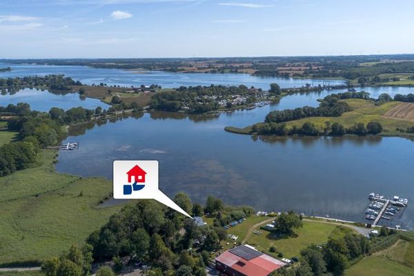 Stop alle richieste - Posizione unica sull'acqua, con accesso privato all'acqua e splendida vista sullo Schlei