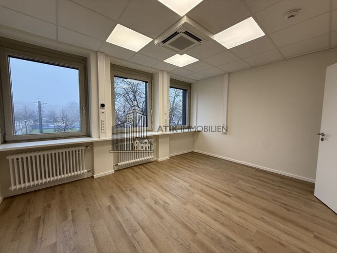 ATIK: Exklusive Bürofläche in der Fressgasse mit Wasserturm-Panorama über der Deutschen Bank – Innenansicht
