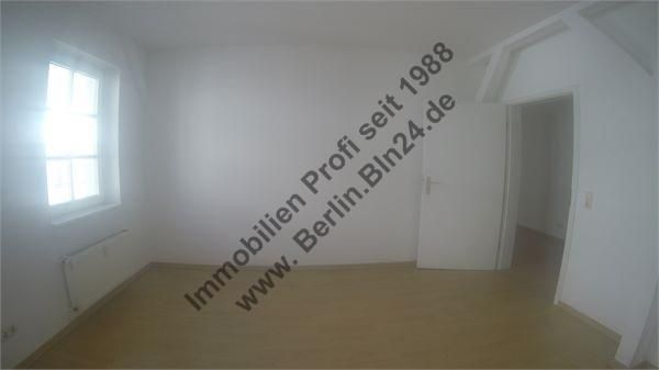 großes traumhaftes Dachgeschoß 2er WG tauglich – G0079699
