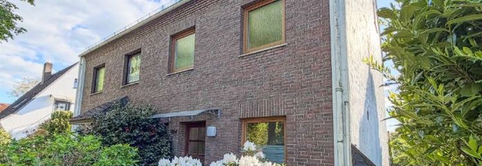 Bifamiliare con potenziale in posizione attraente vicino alla Weser