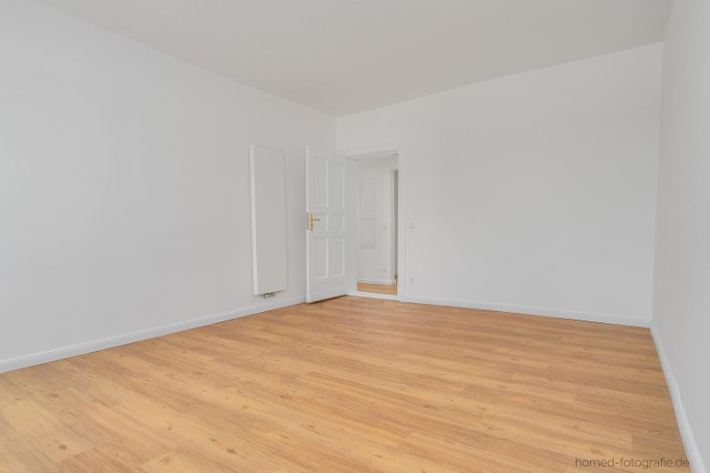Kernsanierter 2-Zimmer-Altbau in Berlin-Köpenick: Erstbezug mit Wohnküche, Tageslichtbad und Balkon – Zimmer 2