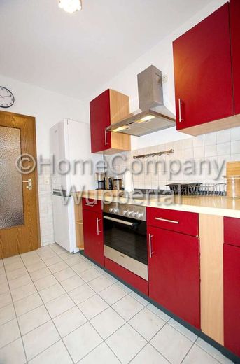 Helle 2-Zimmerwohnung mit Balkon und DSL-Zugang – b01ec0b560b33bbc405d7ec60249630346a3c6bb.jpg
