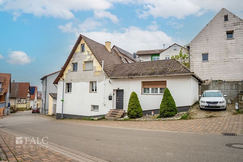 MFH in Rinklingen / über 6 %  Bruttomietrendite – Strassenseite
