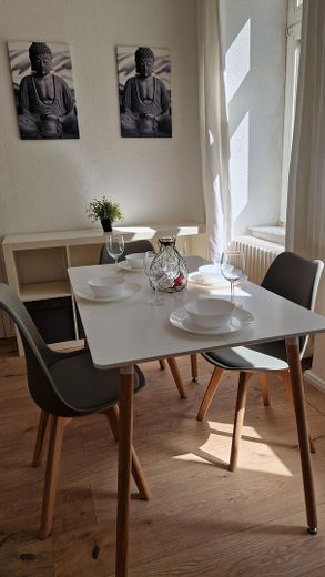 Aachen City - Studenten WG Nähe RWTH Uni - fully furnished – Esstisch