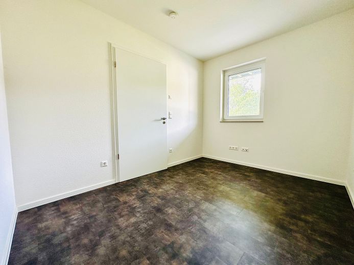 Erstbezug energieeffiziente UG Mietwohnungen (KfW55) im Neubau – Foto 3