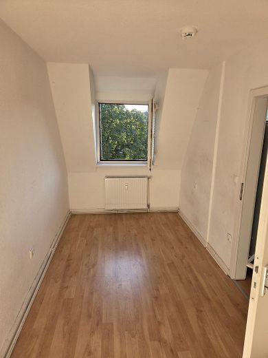 2-Zimmer Dachgeschosswohnung im schönen Wasserviertel – Foto 3