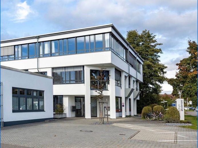 Moderne Büroflächen in sehr guter Lage von Radolfzell ab sofort zu vermieten. – Foto 1