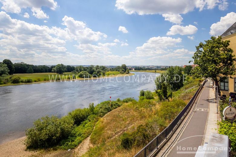 28077 HomeCompany Dresden सुसज्जित/मोहक 3-कमरे का अपार्टमेंट Dresden-Pieschen में, Elbe के दृश्य के साथ! अधिकतम 3 व्यक्ति – 2cc277d157e8493c87d3ef88ab3a0ce4f6b47f75.jpg