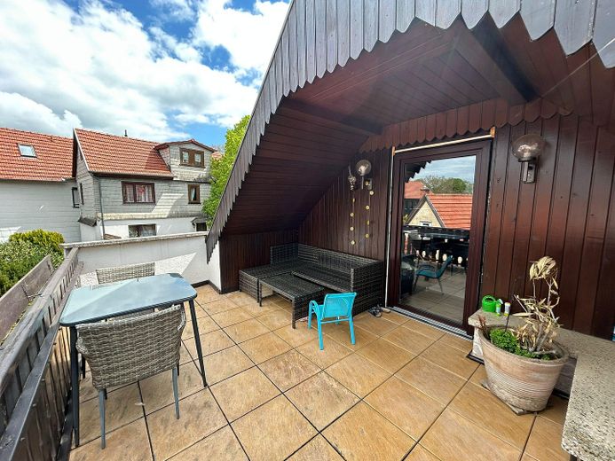Modernisiertes Fachwerkhaus mit großzügiger Dachterasse und Platz für die Familie – Foto 5