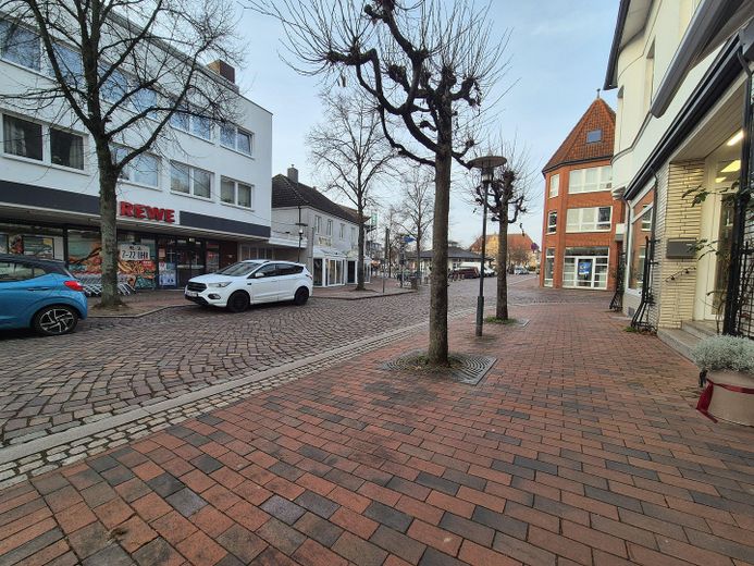 Gebäudeansicht Fußweg 1