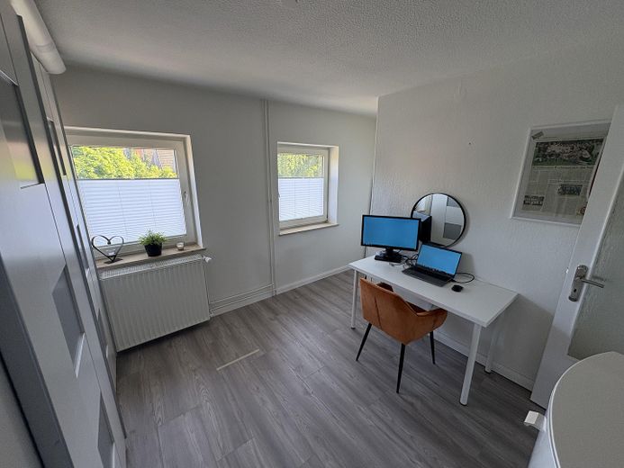 Ankleide im 1.OG mit Treppe