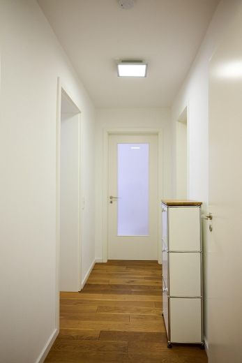 Renoviertes Schmuckstück in Golzheim (Provionsfrei), + Garage & Stellplatz möglich – Flur
