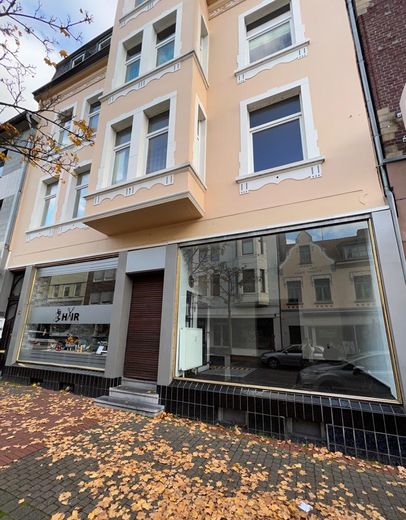 54 m² Gewerbefläche | Schaufenster | Bahnhof fußläufig | nur 510 € Kaltmiete – großzügiges Schaufenster