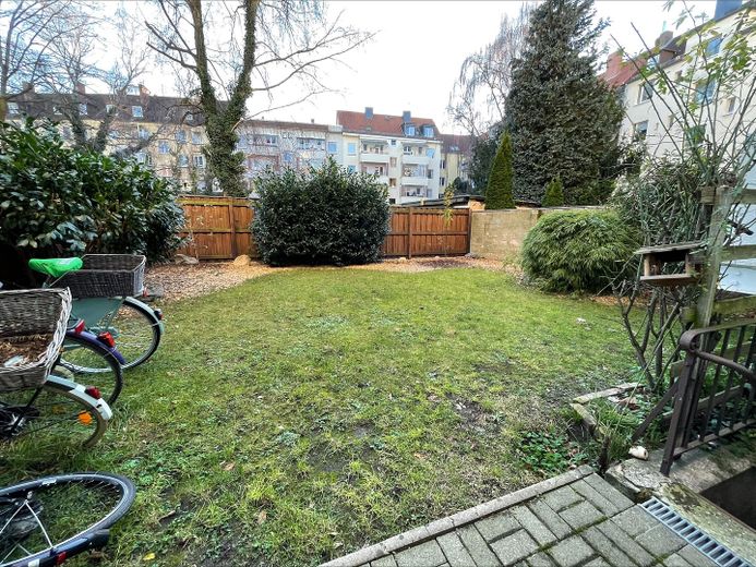 Appartement ancien rénové vacant avec balcon près de l’Eilenriede – Photo 8