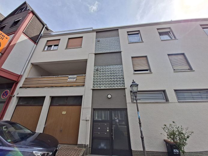 Ampio appartamento di 2 locali con balcone e parquet – ca. 91 m² in posizione centrale a Schotten – Foto 13