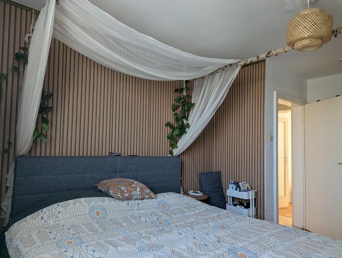 | Solide Rendite Nahe MIRA | Intelligenter 4-Zimmer-Schnitt mit Sonnenausrichtung | – Schlafen 1