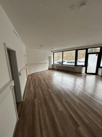 Ladenlokal / Atelier in W-Vohwinkel Nähe Düsseldorf – Innenansicht 3