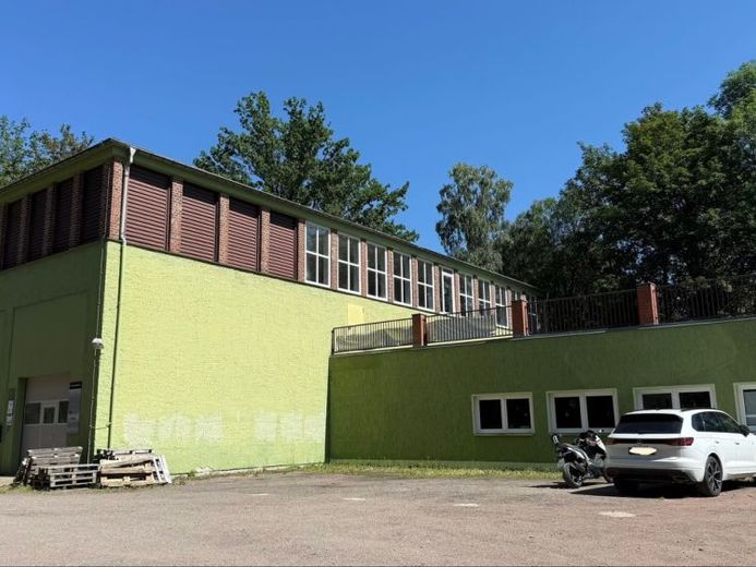 Vielseitiges Gewerbe in Altchemnitz, Lager, 2 Garagen, flexible Büroflächen – Foto 1