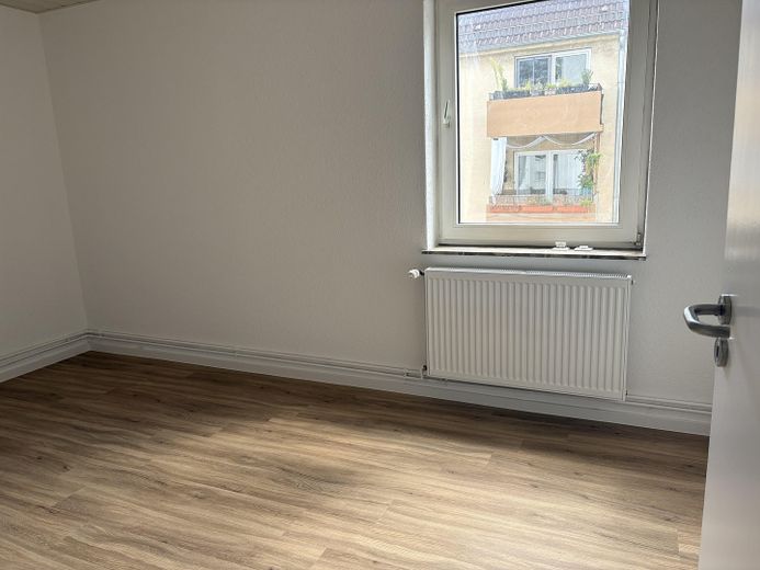 Współdzielone mieszkanie 3-pokojowe w centrum Darmstadt – Zimmer 1