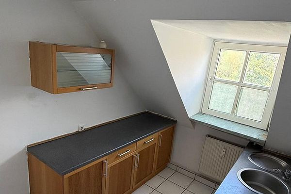 2-Zimmer mit EBK, optimal für Handwerker