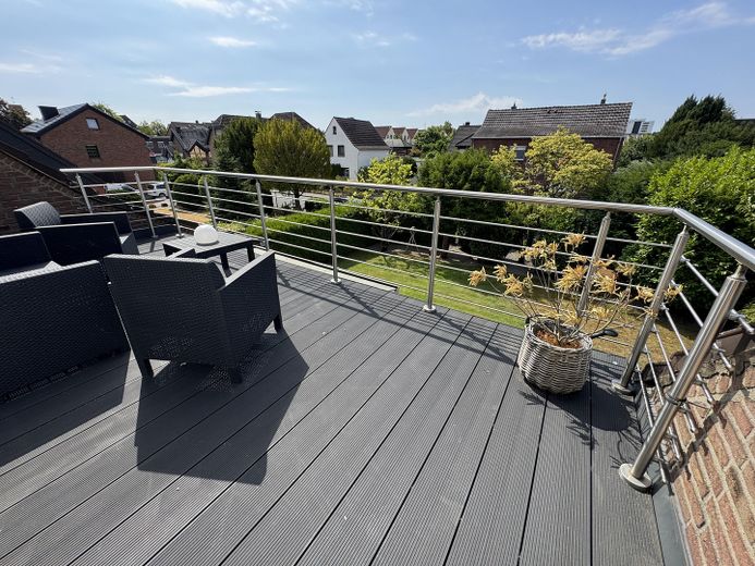 Vendita da privato - casa bifamiliare/casa multigenerazionale su terreno in diritto di superficie a Kaarst Mitte – Dachterrasse 1. OG