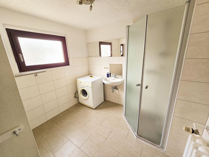 modernes Tageslichbad