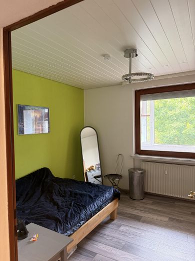 Jasne mieszkanie 3-pokojowe z loggią w Bremen-Blockdiek – Schlafzimmer