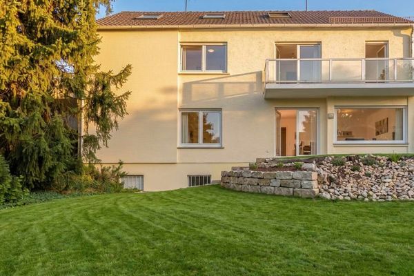 DHH: Familienidyll mit großem Garten, Terrasse und Garage in Bestlage von Heilbronn