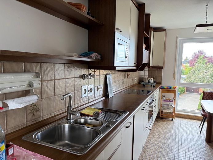 Clinique de Fürth accessible à pied - appartement de 2 pièces – Einbauküche